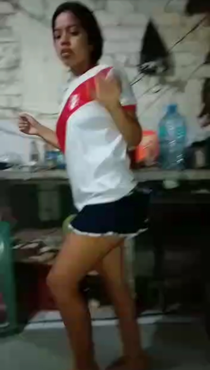 Pendejita Peruana Bailando Rico Antes De Culear 10