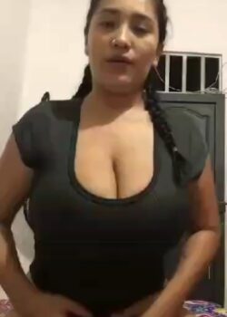 Nena mega chichona + vídeo casero 16