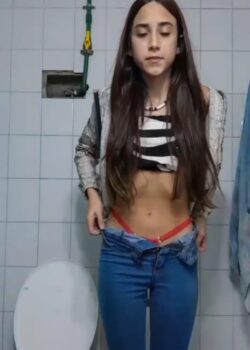 Exquisita Flaquita+ Vídeo Legendario 3