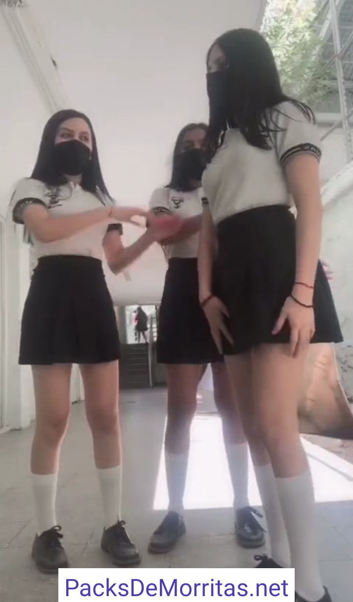 Carpeta con colegialas muy Putonas 10