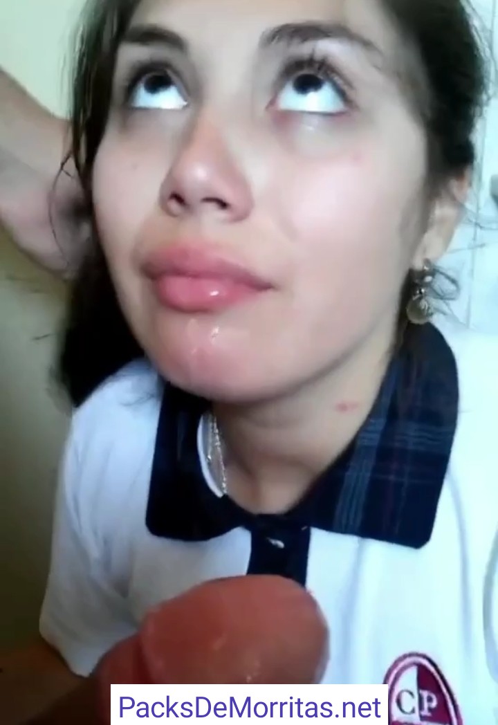 Colegiala traga lechita + Video 10