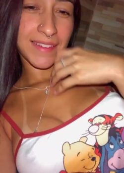 Deliciosa Nena De Barrio + Video Tocandose 18