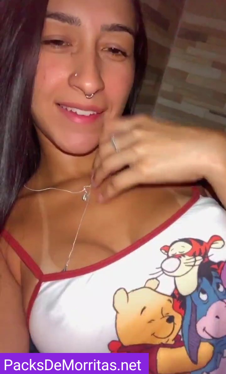 Deliciosa Nena De Barrio + Video Tocandose 10