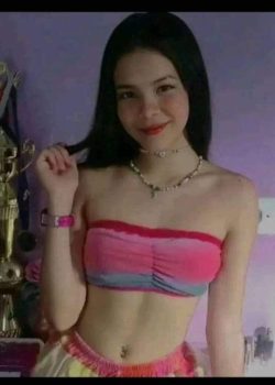 Flaquita bella y caliente de 18 años + 6 Videos 17