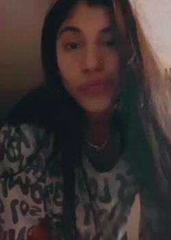 Mina De Lindo Cabello + 2 Videos 17