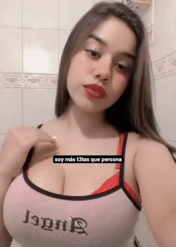 Preciosa Tetona De Tiktok + 7 Vídeos 19