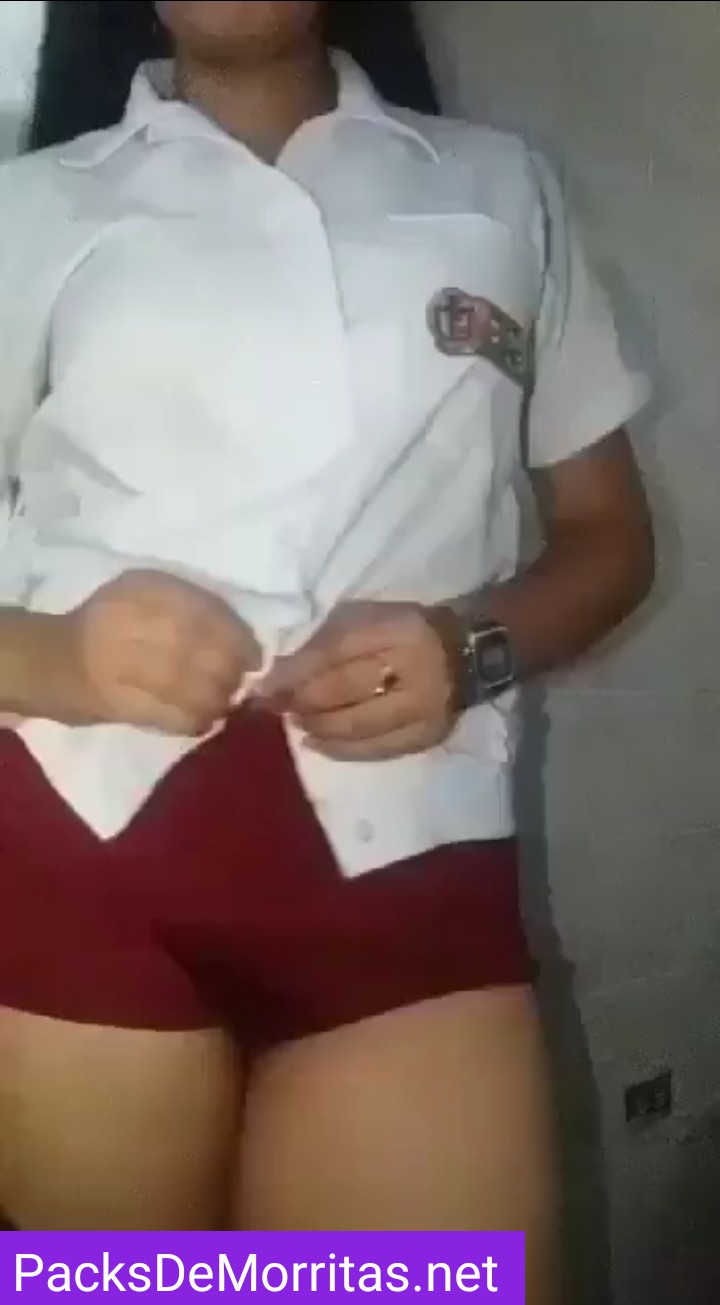 Estudiante Buenota Por Todos Lados 10