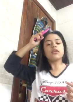 Morra se encierra En el baño a hacer un Live inolvidable 1