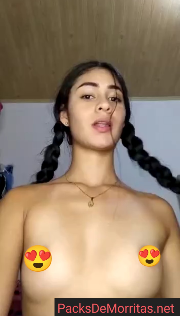 Deliciosa Jovencita Nalgona Se Abre Todita 10