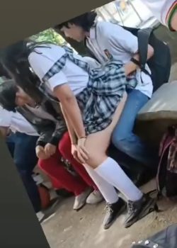 Linda Y Fácil Colegiala Blanquita+ 2 Videos 1