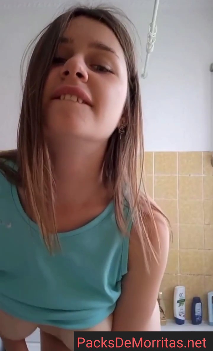 Blanquita Pervertida+ Vídeo Full Masturbándose 10
