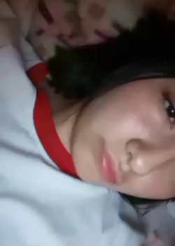 Colegiala Se Masturba Y Prueba Su Veneno 14