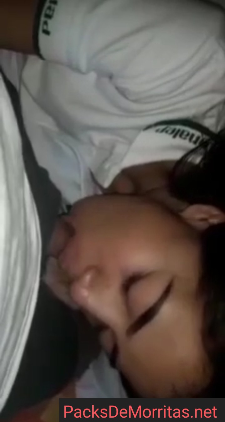 Colegiala Exquisita Le Encanta La Verga De Sus Compañeros 10