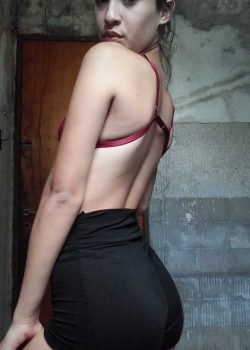 Morra Putipobre Se Abre En Todas Las Poses 2