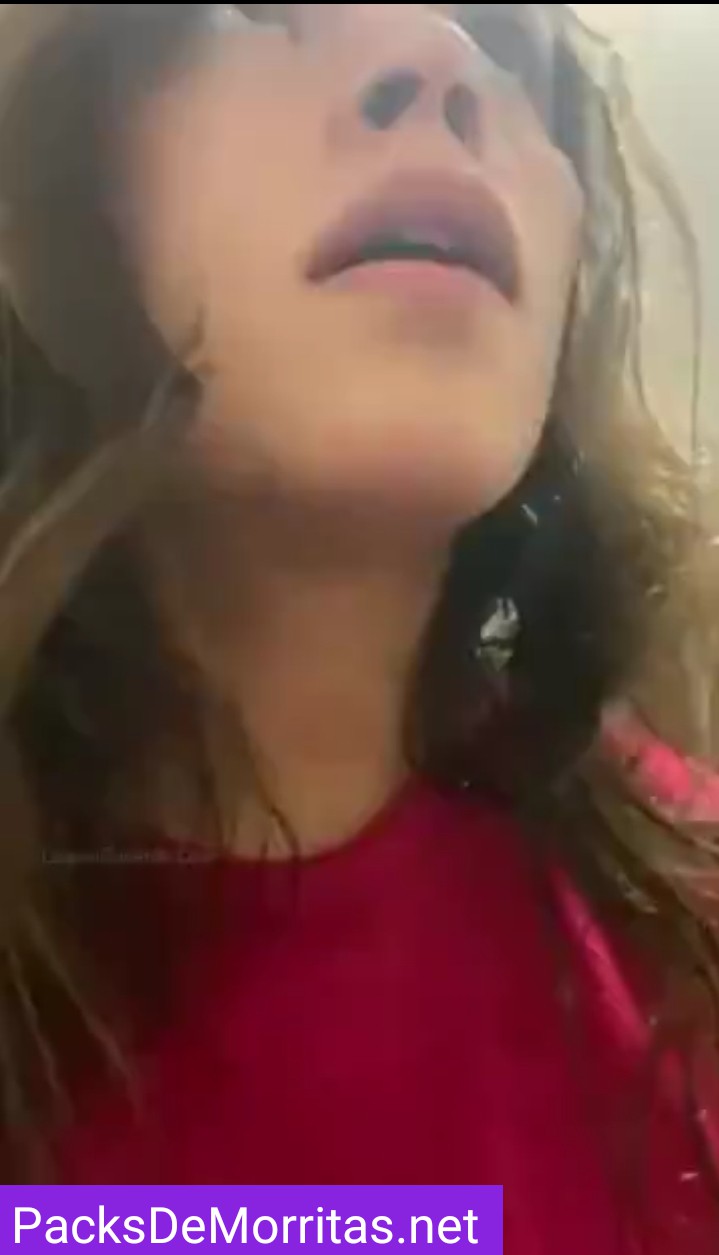 Nena Mexicana Masturbándose Full 10