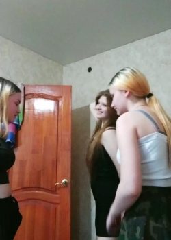 3 amiguitas se desnudan a ver quién está más rica + vídeo full 14