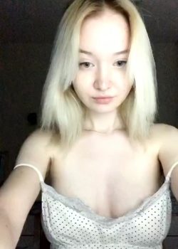 Pibita Rubia Calienta Huevos + Vídeo Filtrado 9