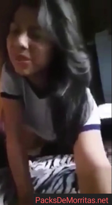 Colegiala Putipobre Cogiendo En Su Casa + Vídeo Full 10