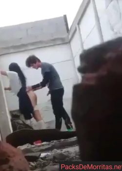 Colegiala Sometida Detrás Del Cole 2