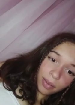 La más traviesa de la clase + 4 Videos 6