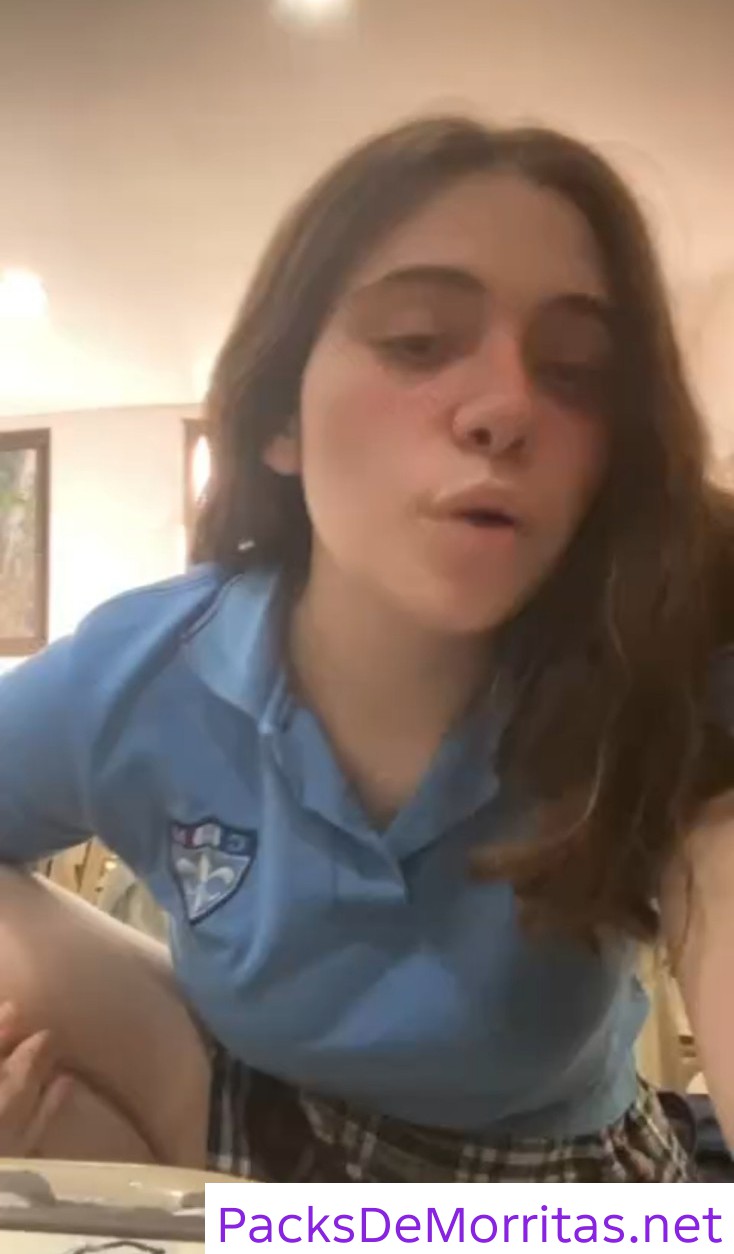 Colegiala filtrada y viral 10