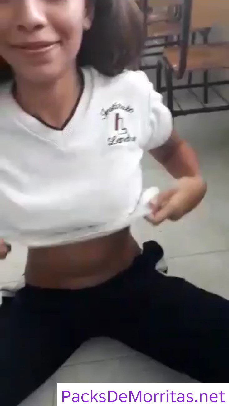 Rica estudiante Filtrada y viral + vídeos 10