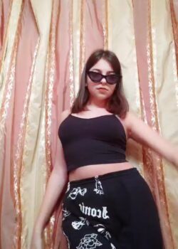 Morra culona se Masturba Full la rosadita 15