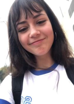 Estudiante Putita Traga Leche + Vídeos 16