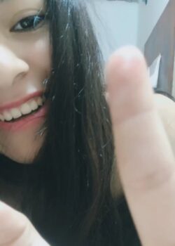 Morra de linda sonrisa se Masturba en la ducha + 30 Minutos 1