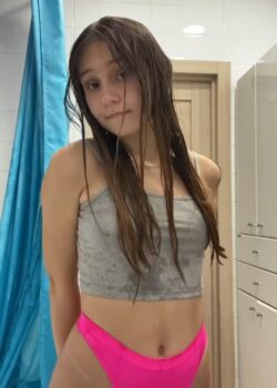 Flaquita Traviesa De La Facultad+ Videos 2