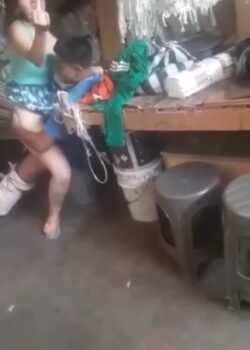 Nos turnamos a la prima para cogerla 10